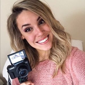 Meet your Posher, Lauren